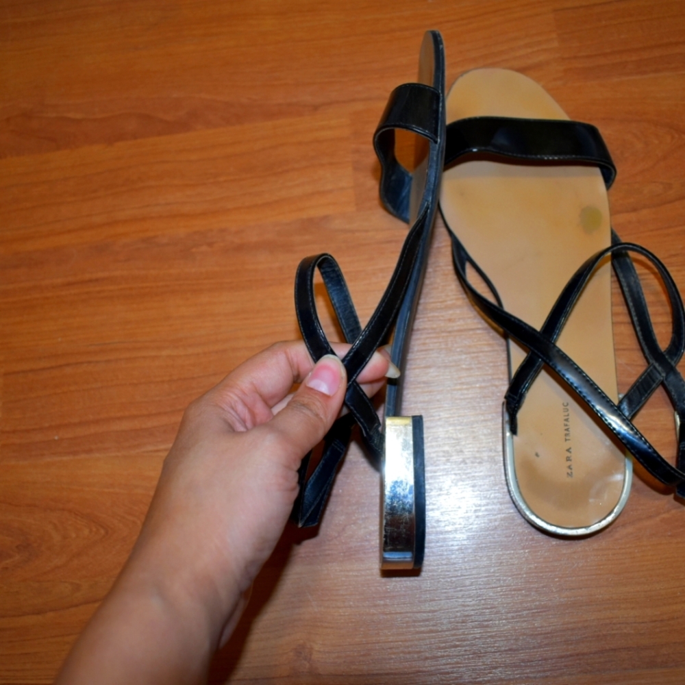 Sandal